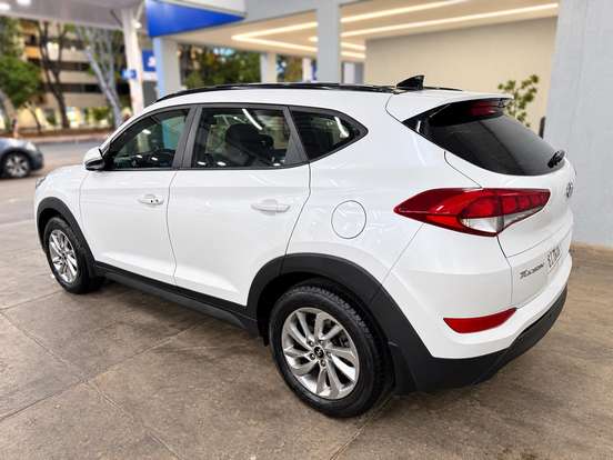 HYUNDAI-TUCSON-2018