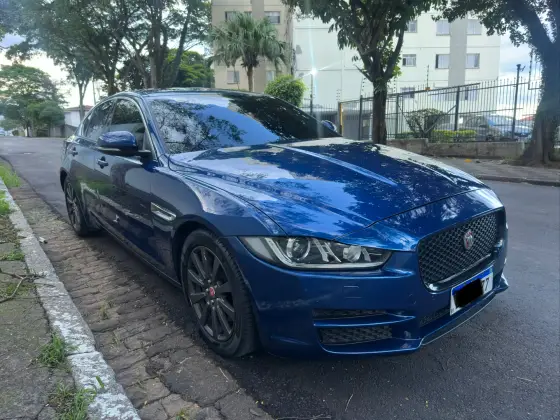 JAGUAR XE 2.0 16V SI4 TURBO GASOLINA PURE TECH 4P AUTOMÁTICO