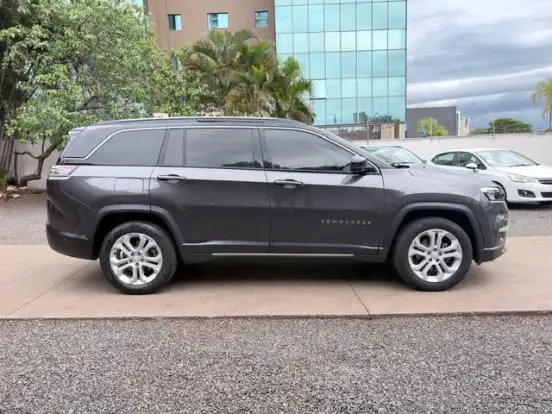 JEEP-COMMANDER-1.3 T270 TURBO FLEX LONGITUDE AT6 JEEP-COMMANDER-2023
