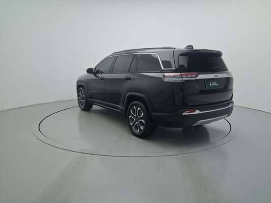 JEEP-COMMANDER-2024
