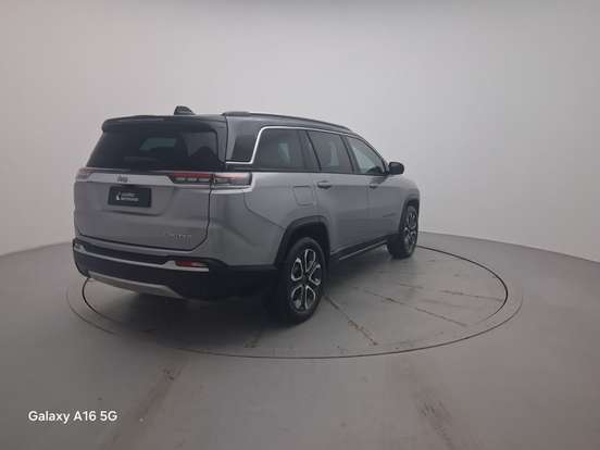 JEEP-COMMANDER-1.3 T270 TURBO FLEX LIMITED AT6 JEEP-COMMANDER-2024