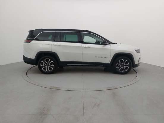 JEEP-COMMANDER-2024