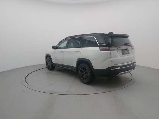 JEEP-COMMANDER-2025