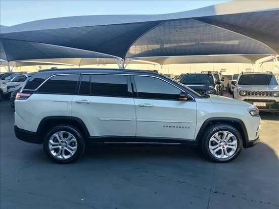 JEEP-COMMANDER-2024