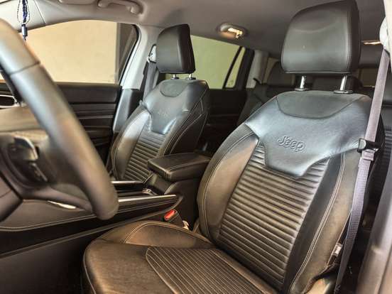 JEEP-COMMANDER-1.3 T270 TURBO FLEX LONGITUDE AT6 JEEP-COMMANDER-2023