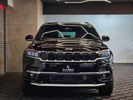 JEEP-COMMANDER-2024
