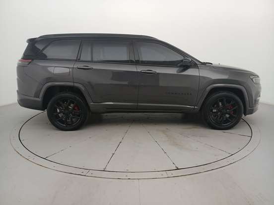 JEEP-COMMANDER-2.0 HURRICANE 4 TURBO GASOLINA BLACKHAWK AT9 JEEP-COMMANDER-2025