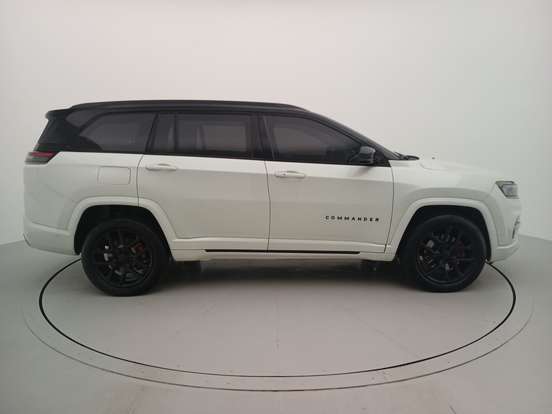 JEEP-COMMANDER-2.0 HURRICANE 4 TURBO GASOLINA BLACKHAWK AT9 JEEP-COMMANDER-2025