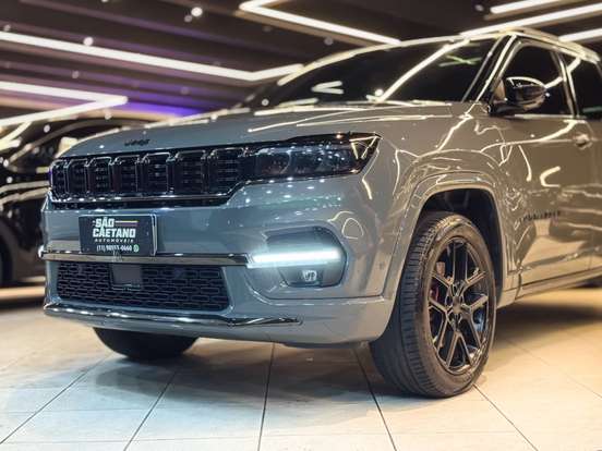 JEEP-COMMANDER-2.0 HURRICANE 4 TURBO GASOLINA BLACKHAWK AT9 JEEP-COMMANDER-2024