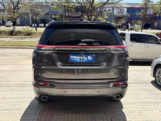 JEEP-COMMANDER-2.0 HURRICANE 4 TURBO GASOLINA BLACKHAWK AT9 JEEP-COMMANDER-2025
