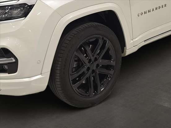 JEEP-COMMANDER-2.0 HURRICANE 4 TURBO GASOLINA OVERLAND AT9 JEEP-COMMANDER-2024
