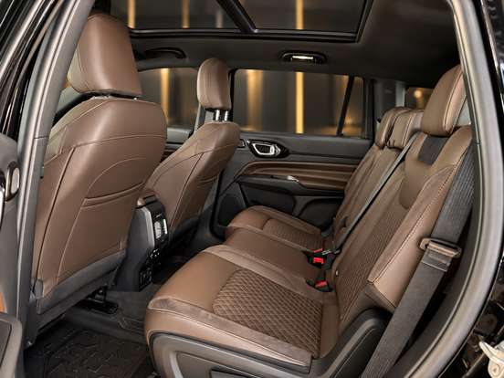 JEEP-COMMANDER-2022