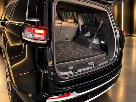 JEEP-COMMANDER-2.0 TD380 TURBO DIESEL OVERLAND AT9 JEEP-COMMANDER-2022