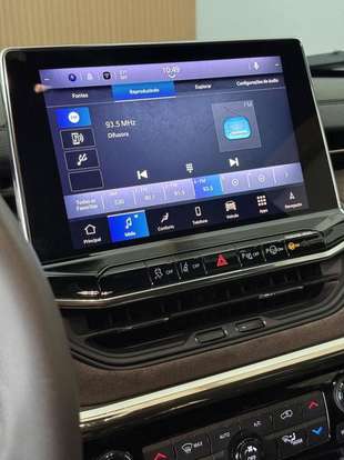 JEEP-COMMANDER-2024