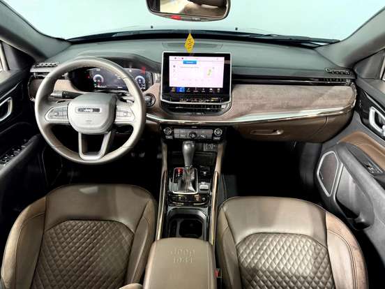 JEEP-COMMANDER-2022