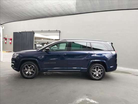 JEEP-COMMANDER-2022