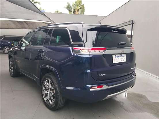 JEEP-COMMANDER-2022