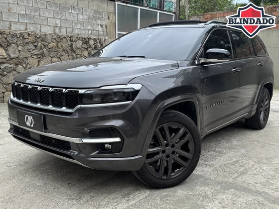 JEEP COMMANDER 2.2 TURBO DIESEL OVERLAND AT9