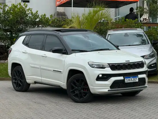JEEP-COMPASS-2024