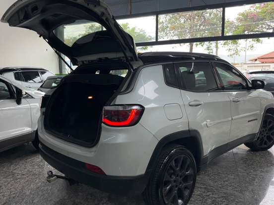 JEEP-COMPASS-2020