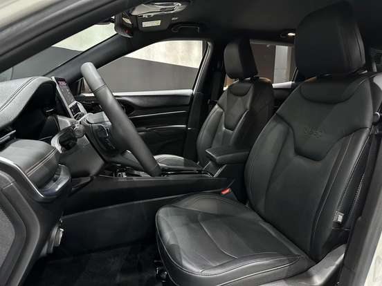 JEEP-COMPASS-2.0 HURRICANE 4 TURBO GASOLINA OVERLAND AT9 JEEP-COMPASS-2024