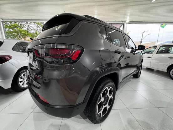 JEEP-COMPASS-2021