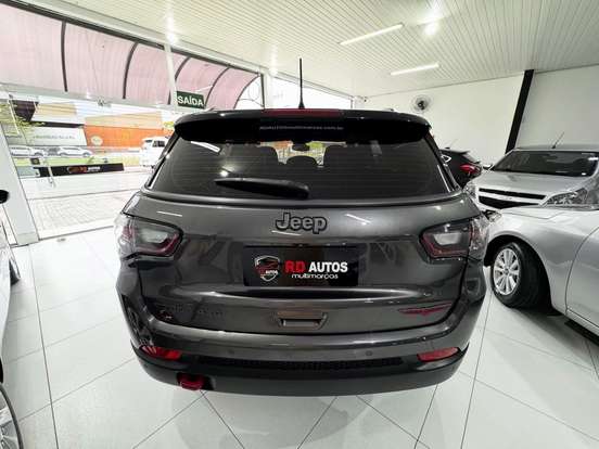 JEEP-COMPASS-2021