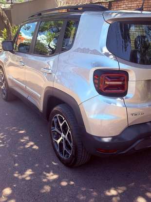 JEEP-RENEGADE-2024
