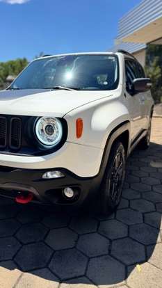 JEEP-RENEGADE-2018