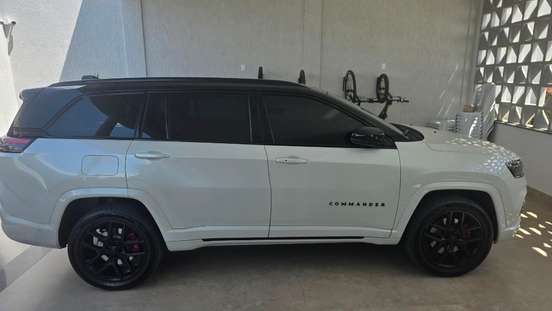 JEEP-COMMANDER-2024