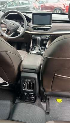 JEEP-COMMANDER-2022