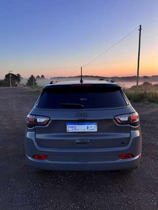JEEP-COMPASS-2021