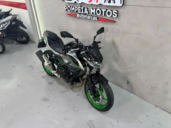 KAWASAKI-Z500 SE-2025
