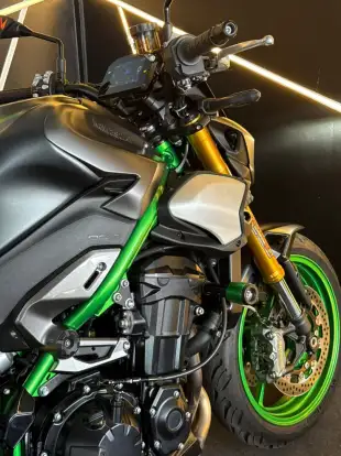 KAWASAKI-Z900 R EDITION-2026