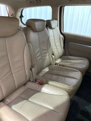 KIA-CARNIVAL-2014