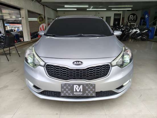 KIA-CERATO-1.6 SX 16V FLEX 4P AUTOMÁTICO KIA-CERATO-2013