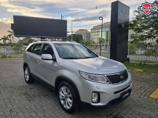 KIA-SORENTO-3.5 V6 GASOLINA EX 7L 4WD AUTOMÁTICO KIA-SORENTO-2014