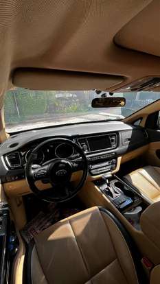 KIA-CARNIVAL-2018
