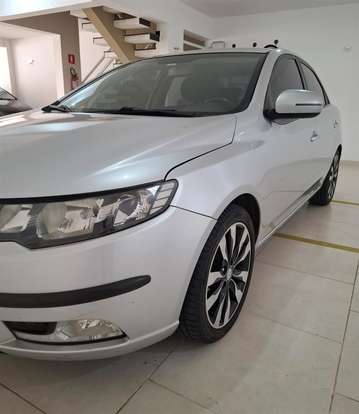 KIA-CERATO-2012