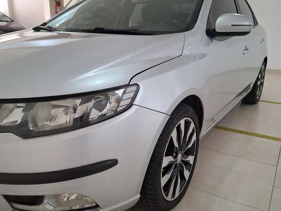 KIA-CERATO-1.6 SX3 16V GASOLINA 4P AUTOMÁTICO KIA-CERATO-2012