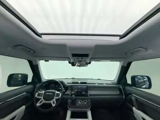 LAND ROVER-DEFENDER-2024