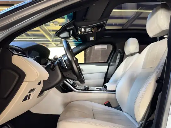 LAND ROVER-RANGE ROVER VELAR-2017