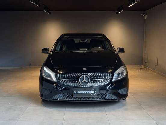 MERCEDES-BENZ-A 200-1.6 TURBO URBAN 16V GASOLINA 4P AUTOMÁTICO MERCEDES-BENZ-A 200-2015