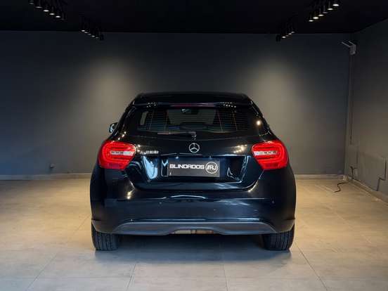 MERCEDES-BENZ-A 200-1.6 TURBO URBAN 16V GASOLINA 4P AUTOMÁTICO MERCEDES-BENZ-A 200-2015