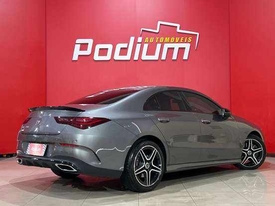 MERCEDES-BENZ-CLA 200-2024