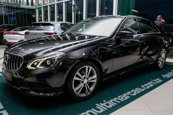 MERCEDES-BENZ E 250 2.0 AVANTGARDE 16V TURBO GASOLINA 4P AUTOMÁTICO