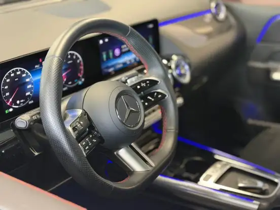 MERCEDES-BENZ-GLA 200-1.3 MHEV AMG LINE 7G-DCT MERCEDES-BENZ-GLA 200-2025