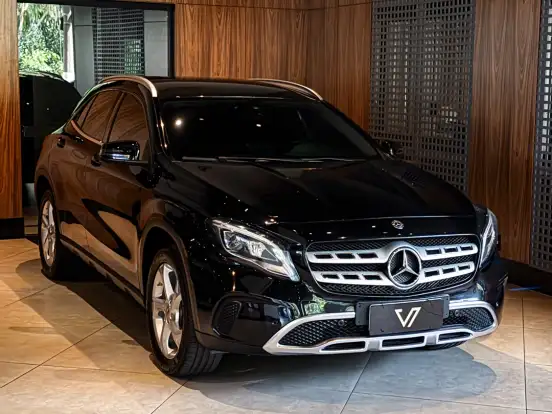 MERCEDES-BENZ-GLA 200-1.6 CGI FLEX ADVANCE 7G-DCT MERCEDES-BENZ-GLA 200-2018