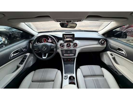 MERCEDES-BENZ-GLA 200-1.6 CGI FLEX STYLE 7G-DCT MERCEDES-BENZ-GLA 200-2018