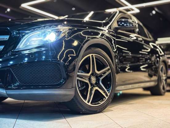 MERCEDES-BENZ-GLA 250-2.0 16V TURBO GASOLINA SPORT 4P AUTOMÁTICO MERCEDES-BENZ-GLA 250-2016